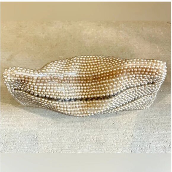 Vintage 1950s beaded faux pearl purse clutch with silver stripes and zipper - Picture 6 of 15